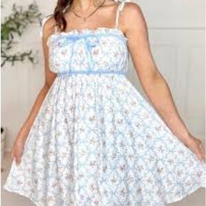 Mine Blue and White Floral Casual Dress size small